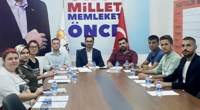 YENİ YÖNETİMİ BELİRLENDİ